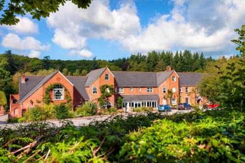 Chulmleigh House | Explore Fox & Hounds Country Hotel: Pet Friendly Retreat