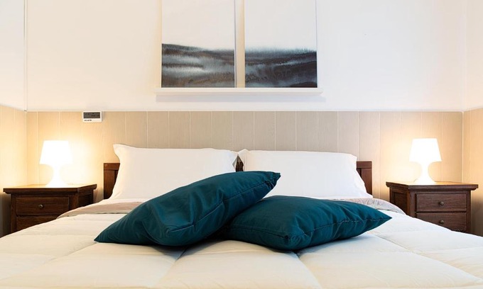Coppito Bed & Breakfast | Fox House BnB: Highly Rated Child-Friendly Escape