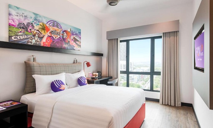 Cyberjaya Hotel | Budget-Friendly Stay at FOX Lite DPulze Cyberjaya