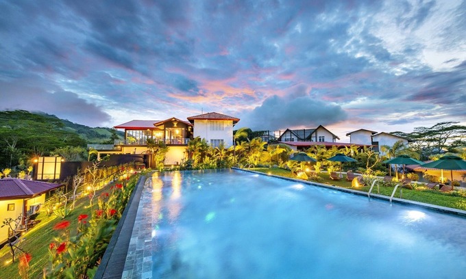 Kandy Resort | Discover Luxury at FOX Resorts Kandy - 5-Star Experience