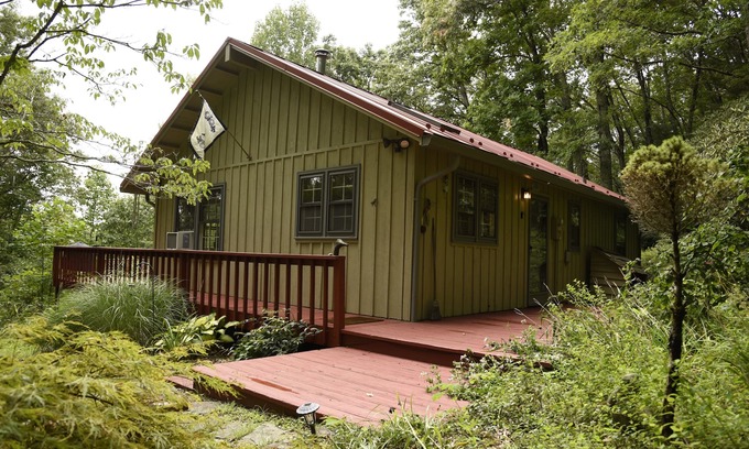 Meadows Of Dan Cabin | Comfortable Fox Trot Cabin near Blue Ridge Parkway