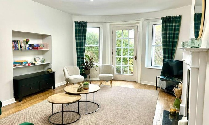 Londonderry Apartment | Family-Friendly Foyleview Villa with Excellent Guest Rating