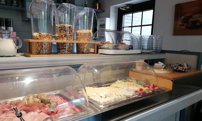 Friedrichskoog-Spitze Hotel | Family-Friendly Frühstückshotel Möven Kieker with Breakfast