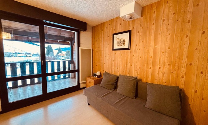Autrans-Meaudre-en-Vercors Apartment | Cozy apartment in Autrans, pets allowed, parking, 4 people