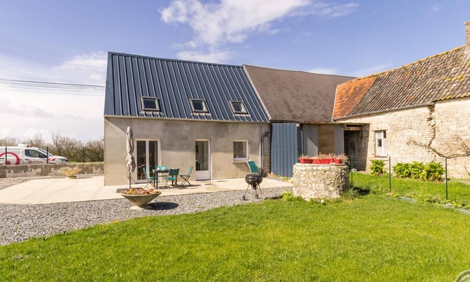 Vierville Cottage | Gite Carentan les Marais: Pet-Friendly Retreat with Spa