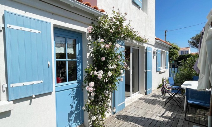 Noirmoutier-en-l'Ile House | In l'Herbaudière, 100 m from the sea, 5 mn from the port, ideal house for 4 people