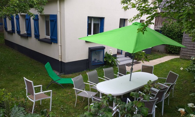 Plobannalec-Lesconil House | Kerleuquer Ty Nevez: Steps from Harbor and Beaches