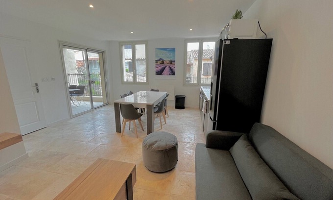Saint-Maximin-la-Sainte-Baume House | Quiet house, garage, terrace, near basilica