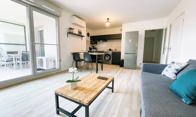 Montbonnot-Saint-Martin Apartment | Pet-Friendly T2 at FR Terrace on Montbonnot - 10/10 Rating