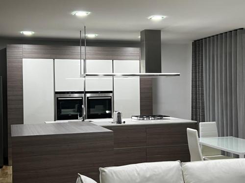 Fragagnano Apartment | Elegant Fragagnano Home: Family & Pet-Friendly Retreat