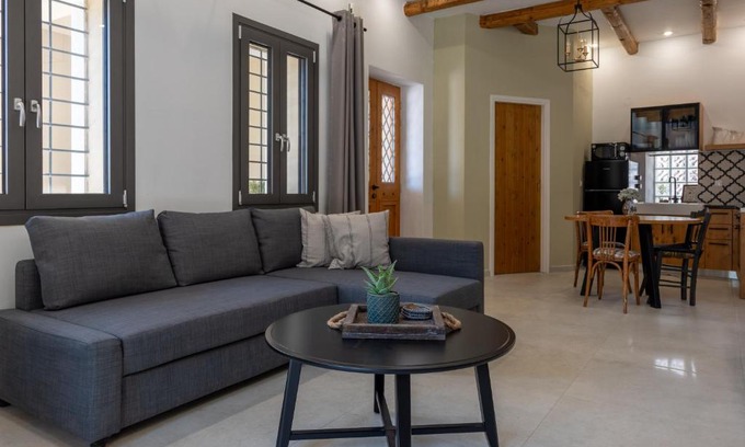 Faneromeni House | Exceptional Fragma Suite: Child-Friendly & Guest Rated 9.9