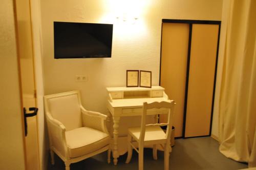 Ghisonaccia Hotel | Discover Franceschini: Relaxing Spa & Family-Friendly Stay