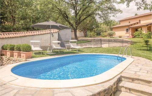 Fabrica di Roma House | Discover Francesco: 4-Star Pet-Friendly Retreat with Pool