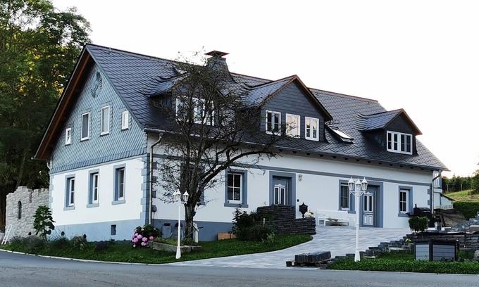 Presseck Apartment | Modern Apartment in Franconian Forest with Pool & Kitchen