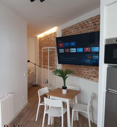Bellas Vistas Apartment | Family-Friendly Francos Rodriguez2 Apartments Await You