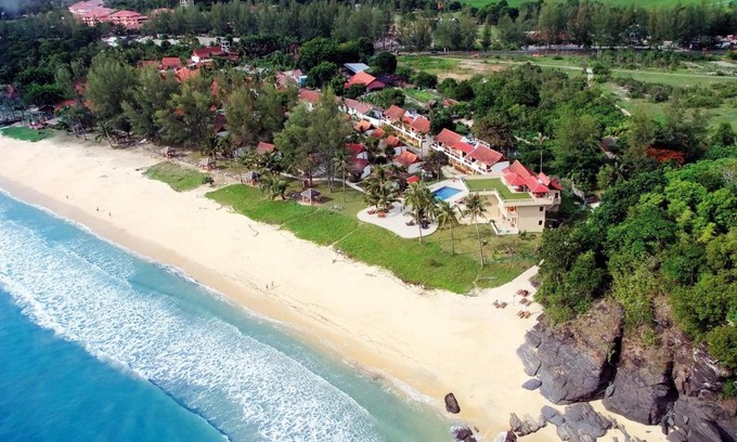Pantai Tengah Resort | Discover Frangipani Langkawi Resort with Oceanfront Bliss