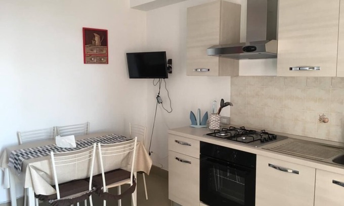 Sant'Alessio Siculo Apartment | Elegant Frank Sinatra Apartment Near Taormina - Pet Friendly
