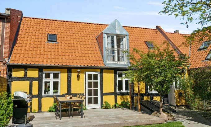 Grenaa House | Oceanfront Haven: Relax at "Franke" Near the Sea