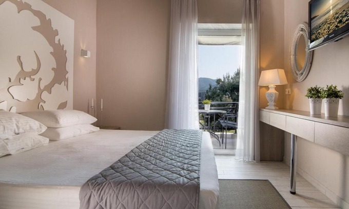 Sarti Apartment | Frau Irenes Haus: Pet-Friendly Oceanfront Escape, Rated 9.1