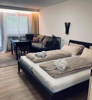 Bad Urach Apartment | Budget-Friendly Apartment in Ermstal - Child Friendly