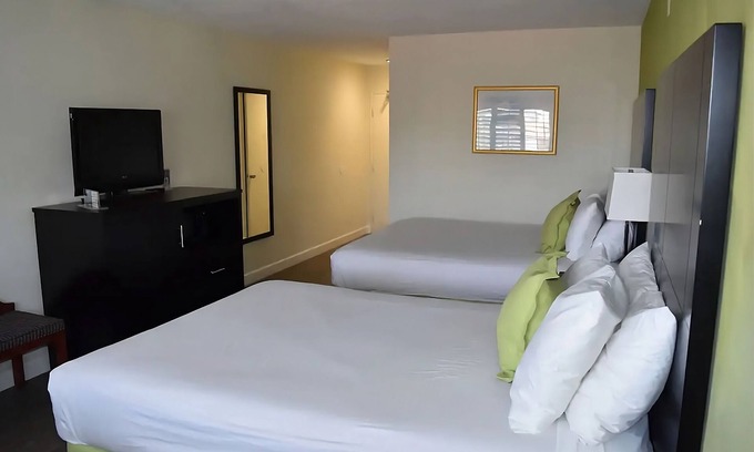 Old Town Hotel | Enjoy Free Breakfast Near Old Town San Diego State Park