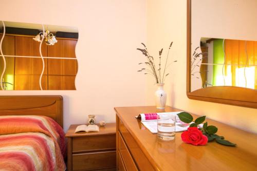 Mazzo di Valtellina House | Discover Free Hugs: Pet-Friendly Oceanfront Retreat