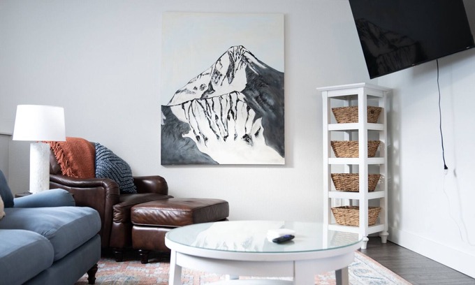 Bozeman Condo | Guest Rated 10/10: Free Laundry & Pool near I-90