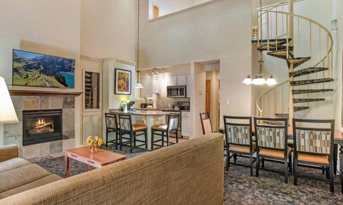 Highland Meadows Condo | Free Parking & Shuttle to Lionshead/Vail Village, Hot Tubs; Aspen #1305