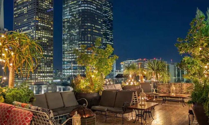 Bunker Hill Apartment | Unique Movie Loft with Pool, Views & On-Site Parking