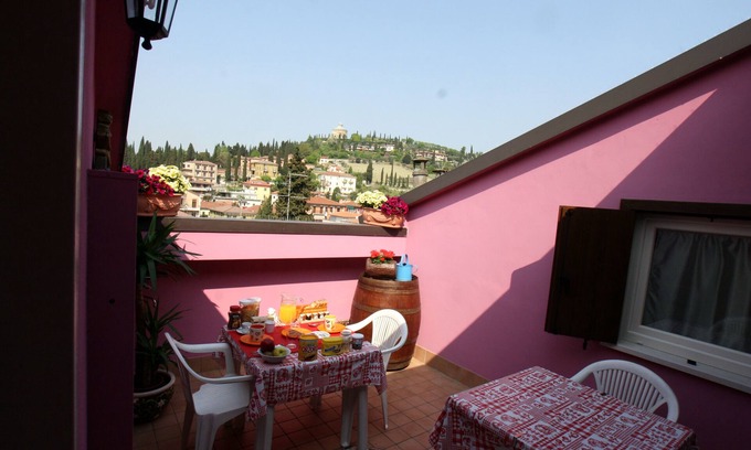Borgo Trento Apartment | Convenient Apartment in Central Verona with Airport Transfers