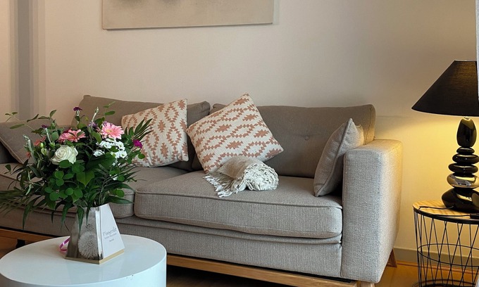 Clermont-Ferrand Apartment | Perfect Stay with Free Parking and Balcony in 2 Bedrooms