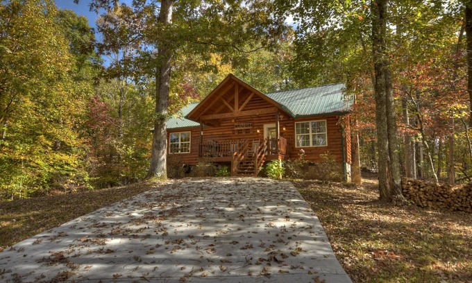 Turtletown Cabin | Adventure Awaits: Free Rafting & Ziplining Near Ocoee