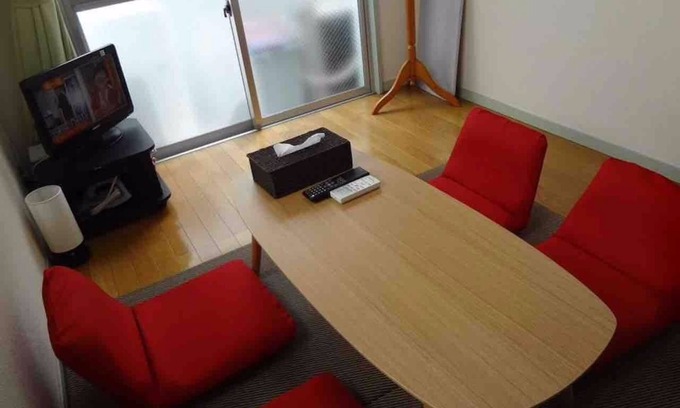 Sawara-ku Apartment | Cozy Retreat with Free WiFi Near Hakata and Tenjin