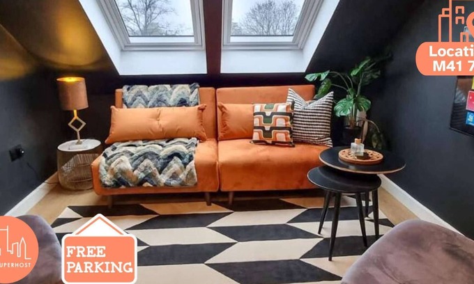Trafford Apartment | Convenient Stay with Free Parking Near Trafford Centre