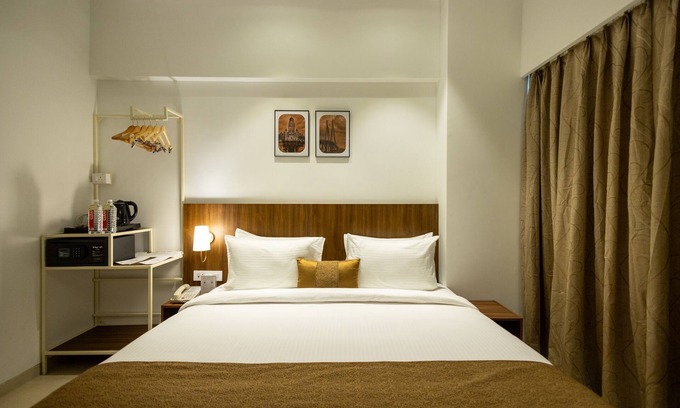 Ghansoli Hotel | Top-Rated Freesia Residency with Spa & Family Amenities