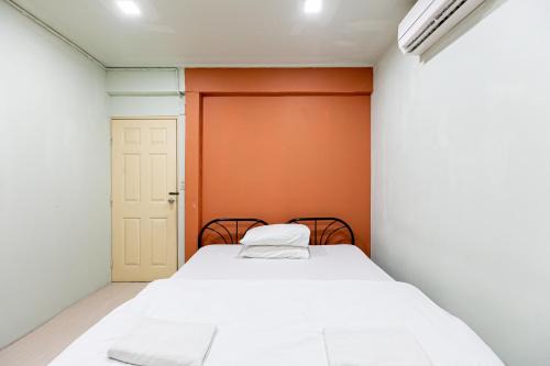 Embassy District Apartment | Budget-Friendly Freesia Saladaeng Silom Apartments for Families