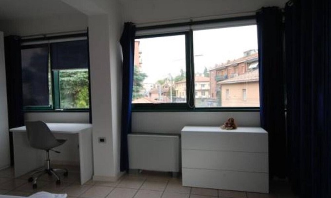 Rastignano Apartment | FrenkHome open space