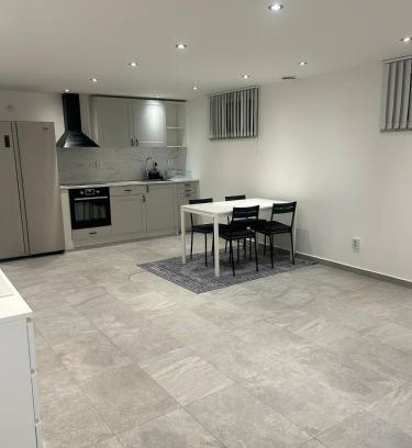 Rosengard Apartment | Fresh and newly renovated basement apartment