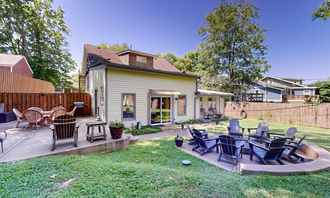 Maxwell House | Revamped Retreat in East Nashville - Perfect for Pets