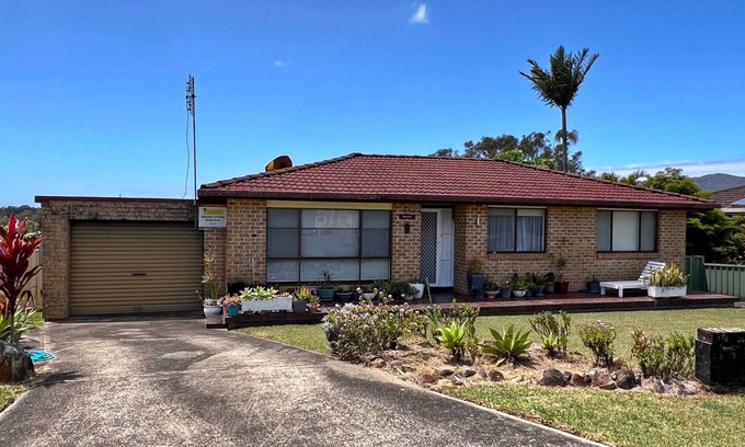 South West Rocks House | Relaxing 4-Bedroom Retreat Near Beaches and CBD