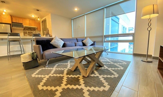 Huixquilucan Apartment | Renovated Apartment: Steps from Dining & Shopping Delights