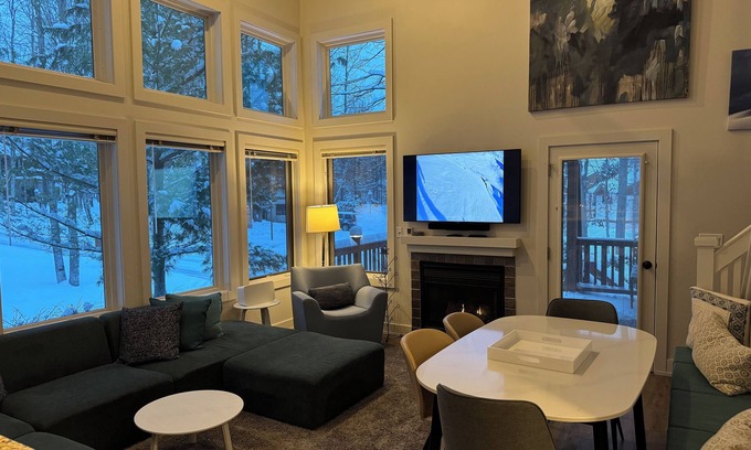 Boyne Falls Condo | Updated Condo Retreat at Boyne Mountain's Disciples Ridge