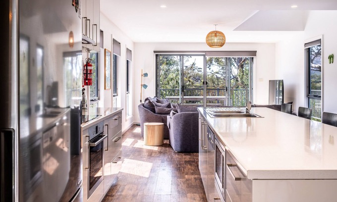 Coles Bay House | Serene Escape at Freycinet Haven - Family-Friendly Retreat