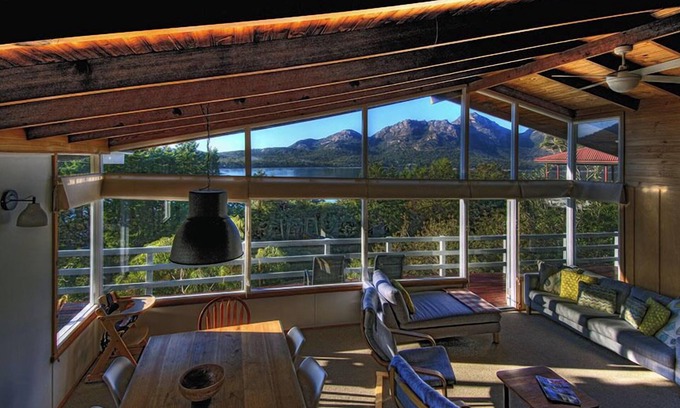 Coles Bay House | Cozy Retreat with Mountain & Ocean Views Near the Beach
