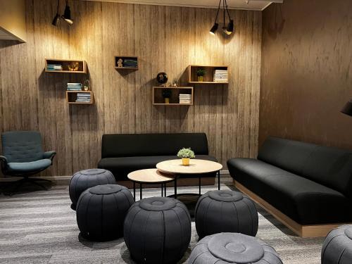 Andalsnes Hotel | Pet-Friendly Comfort at Frichs Ekspress Åndalsnes