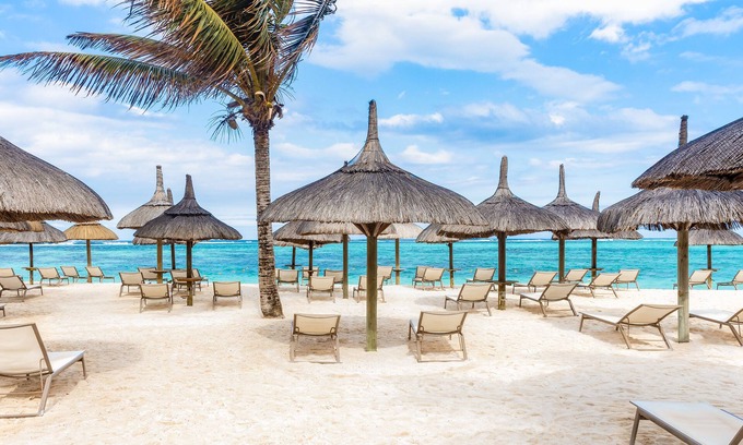 Trou d'Eau Douce Hotel | Discover Friday Attitude: Relaxing Ocean View Getaway