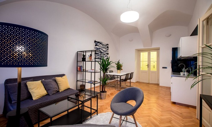Hradcany Apartment | Elegant 1 Bedroom Apartment near Charles Bridge & Castle