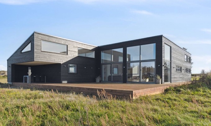 Skallerup Klit House | Coastal Getaway at Fridhild - Relax with Oceanfront Spa