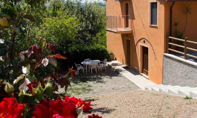 Peccioli Apartment | Quiet Rustic Apartment Near Woods - Guest Rated 9.8