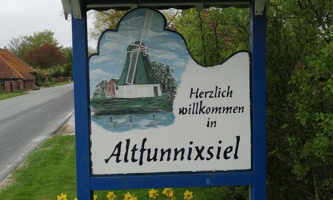 Altfunnixsiel House | Friesenauszeit: Your Perfect Ocean View Escape Awaits